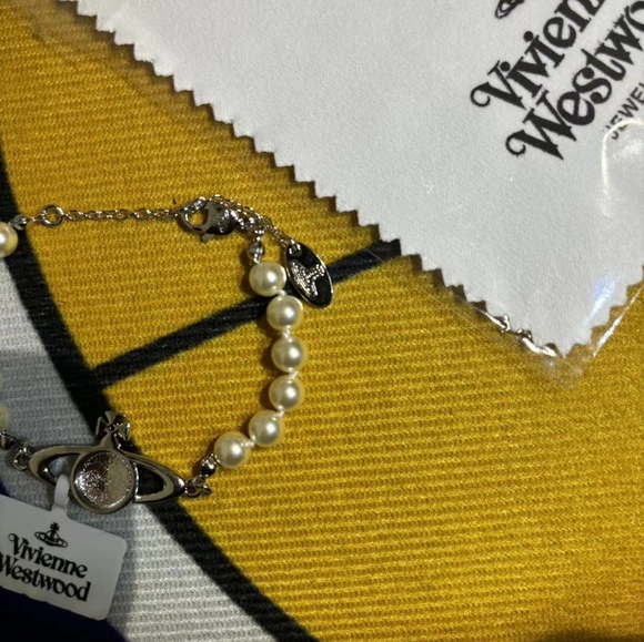 vivienne-westwood gold bracelet main image 6